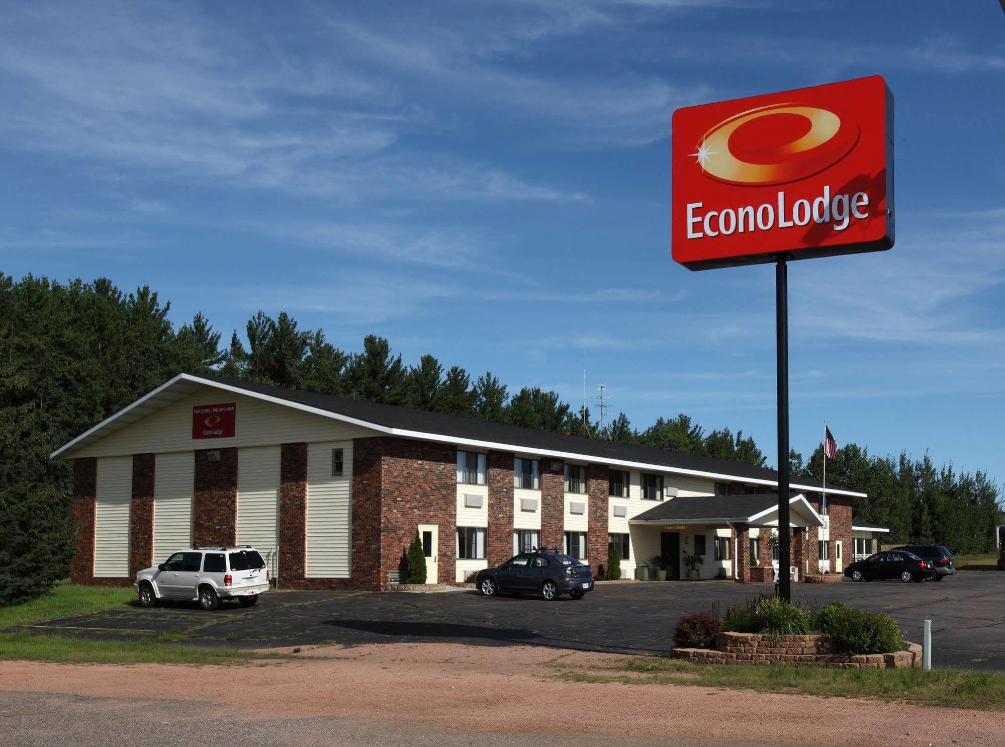 Travelodge By Wyndham Merrill Eksteriør bilde
